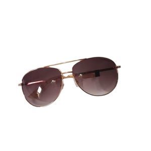 Liz Claiborne Avaitor UV Protection Sunglasses. Gold